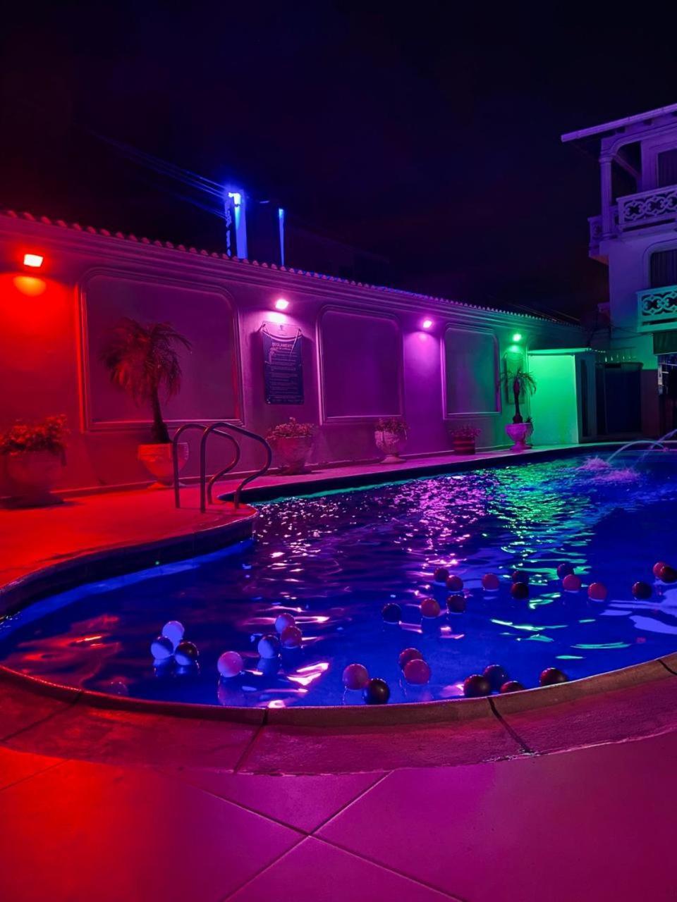 Juan De La Vega Hotel ลาเบกา ภายนอก รูปภาพ