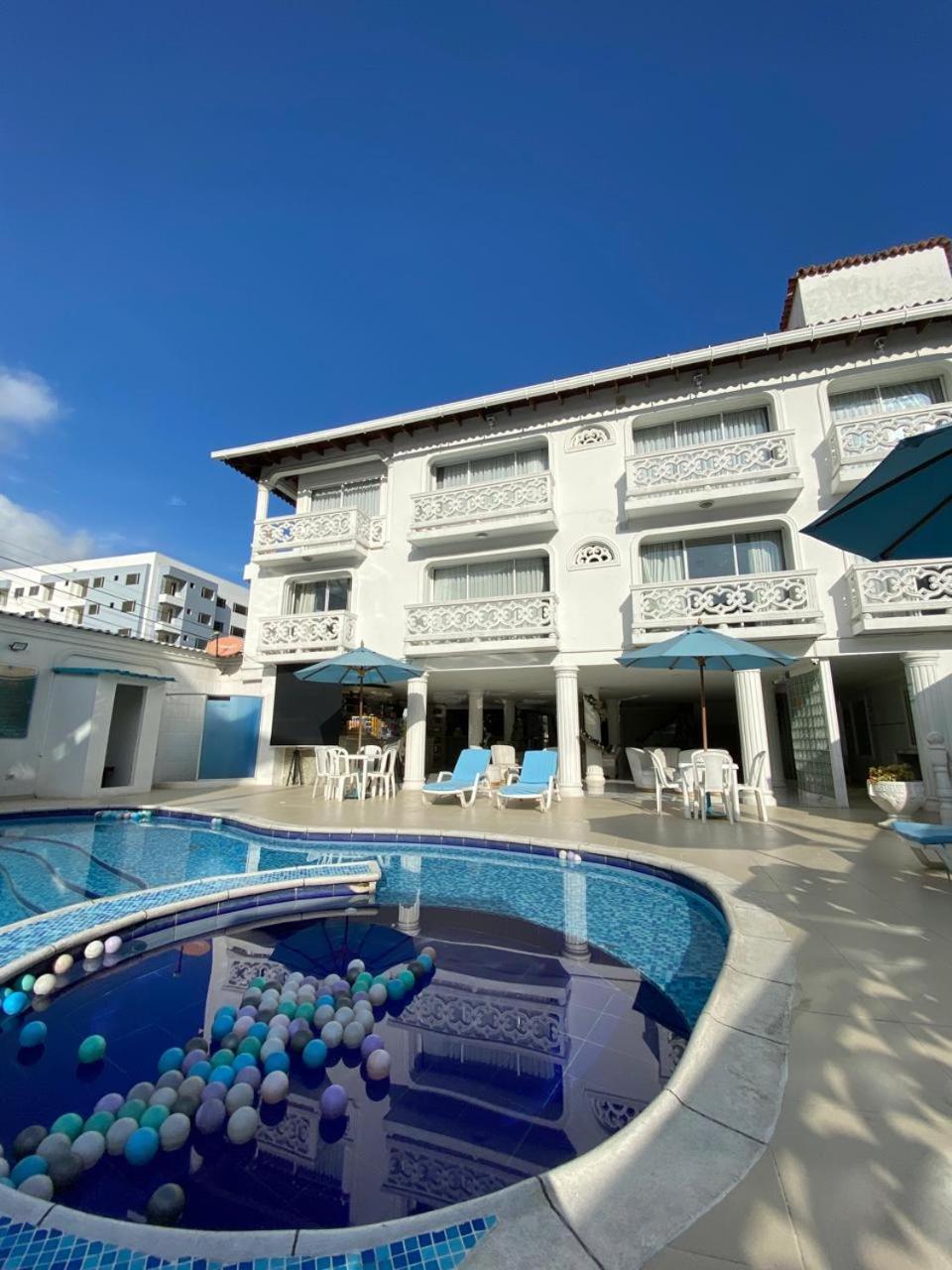 Juan De La Vega Hotel ลาเบกา ภายนอก รูปภาพ