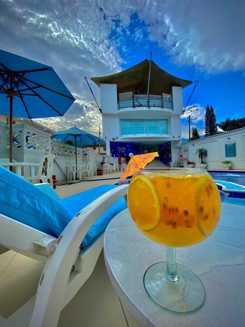 Juan De La Vega Hotel ลาเบกา ภายนอก รูปภาพ